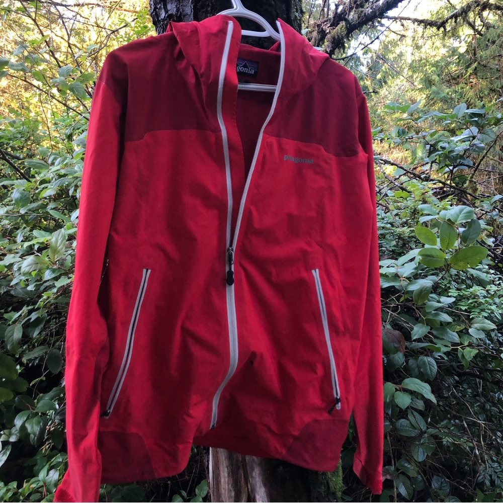 Patagonia ascensionist softshell jacket men’s size medium
